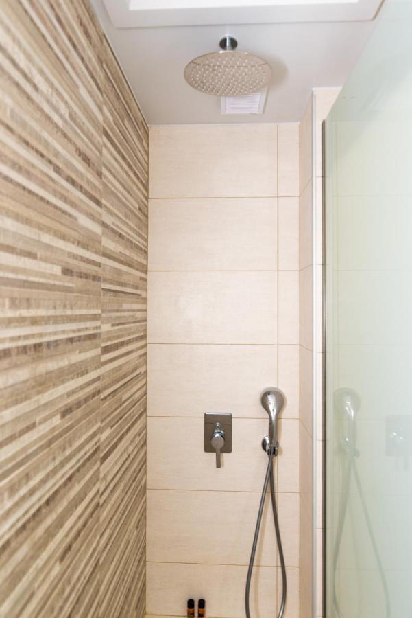 דירות Loutraki House מראה חיצוני תמונה